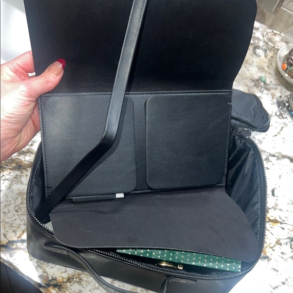 Seint Bag and Seint makeup - Picture 6 of 8